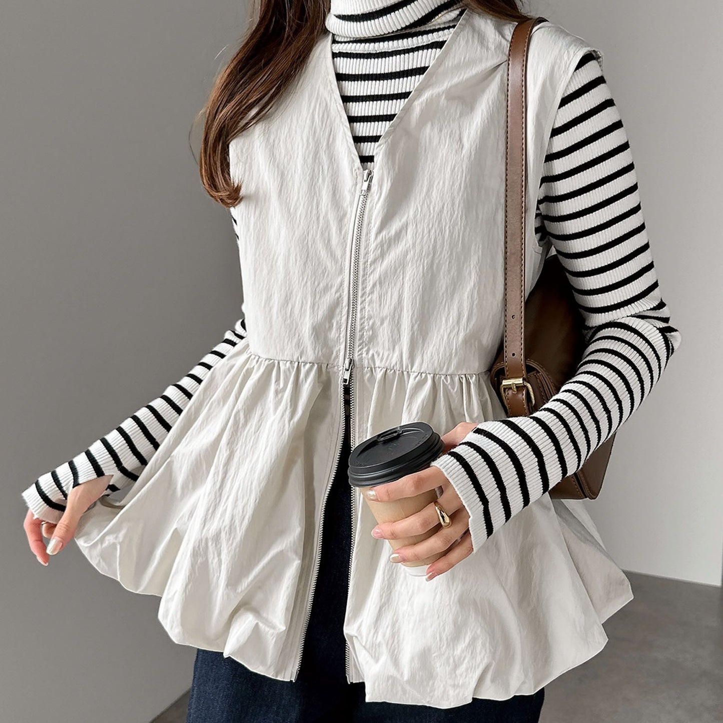 ノースリーブ ベスト レディース ラウンドネック トップス ジッパー デザイン フリル