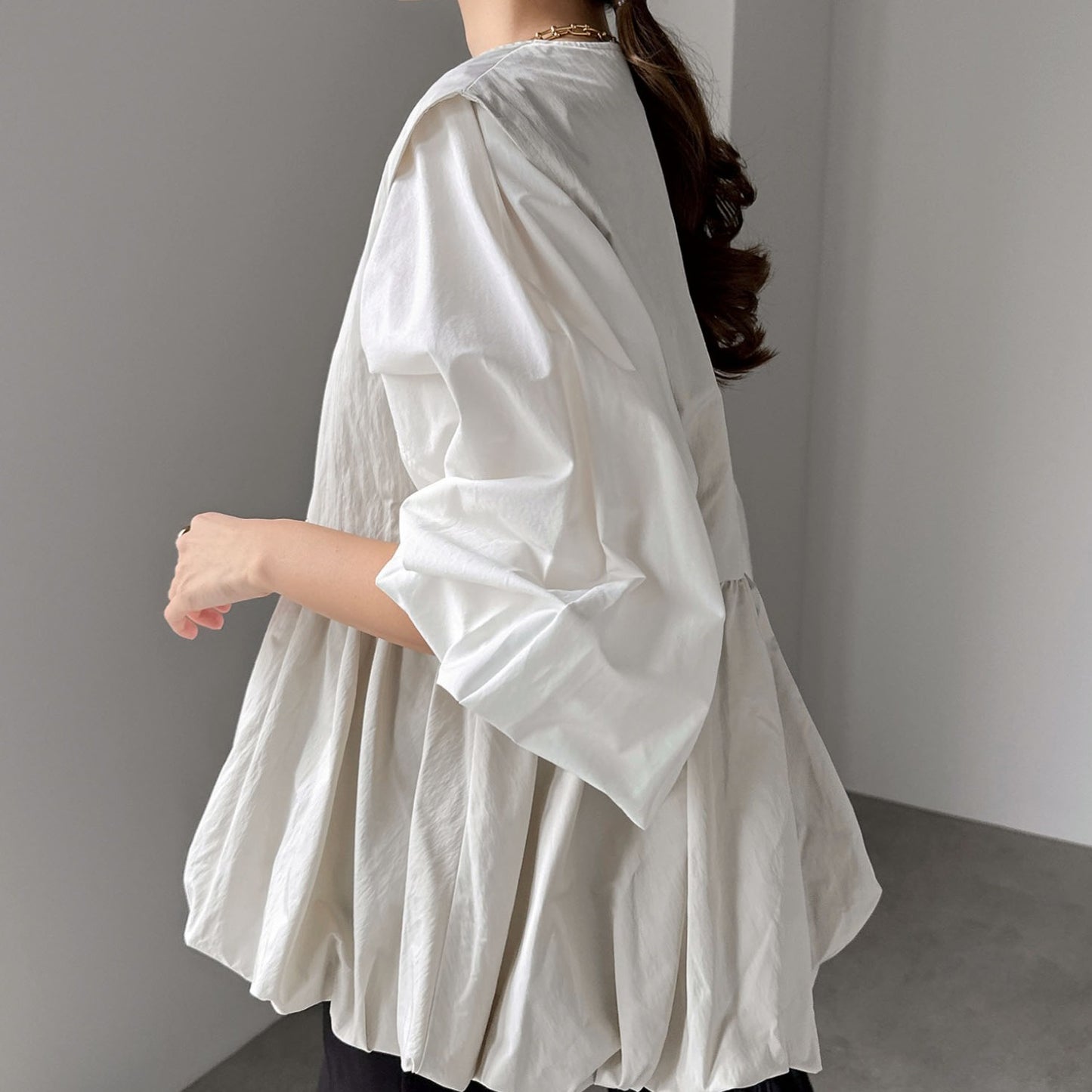 ノースリーブ ベスト レディース ラウンドネック トップス ジッパー デザイン フリル