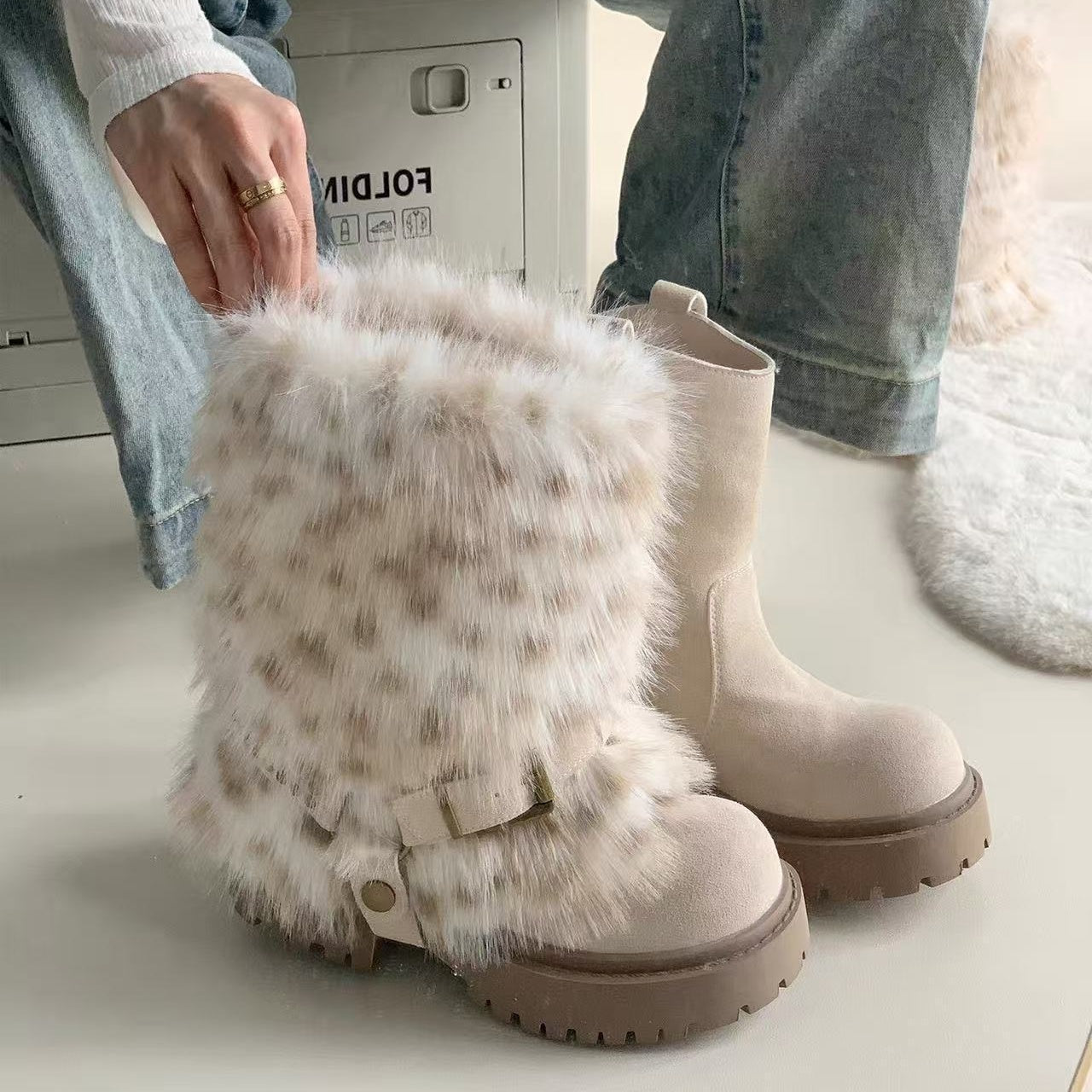 レディース ブーツ 冬 雪靴 ショートブーツ 防滑 裏起毛 ふわふわ ボア 厚手 保温 あったか 2way
