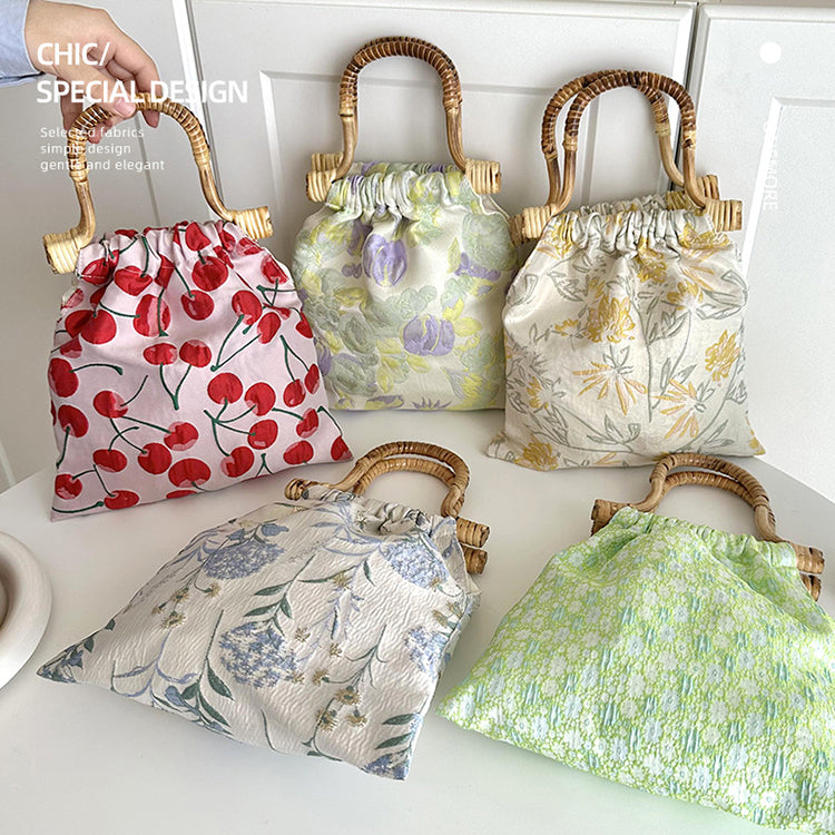 ハンドバッグ  レディースバッグ  刺繍バッグ  浴衣バッグ  ミニバッグ