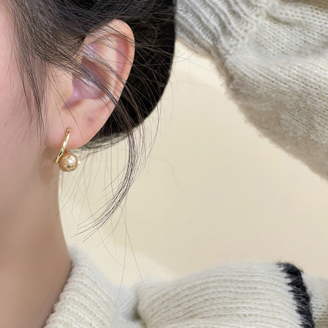 ピアス フープピアス パールピアス 金属アレルギート 大ぶり ツイスト  シンプル かわいい